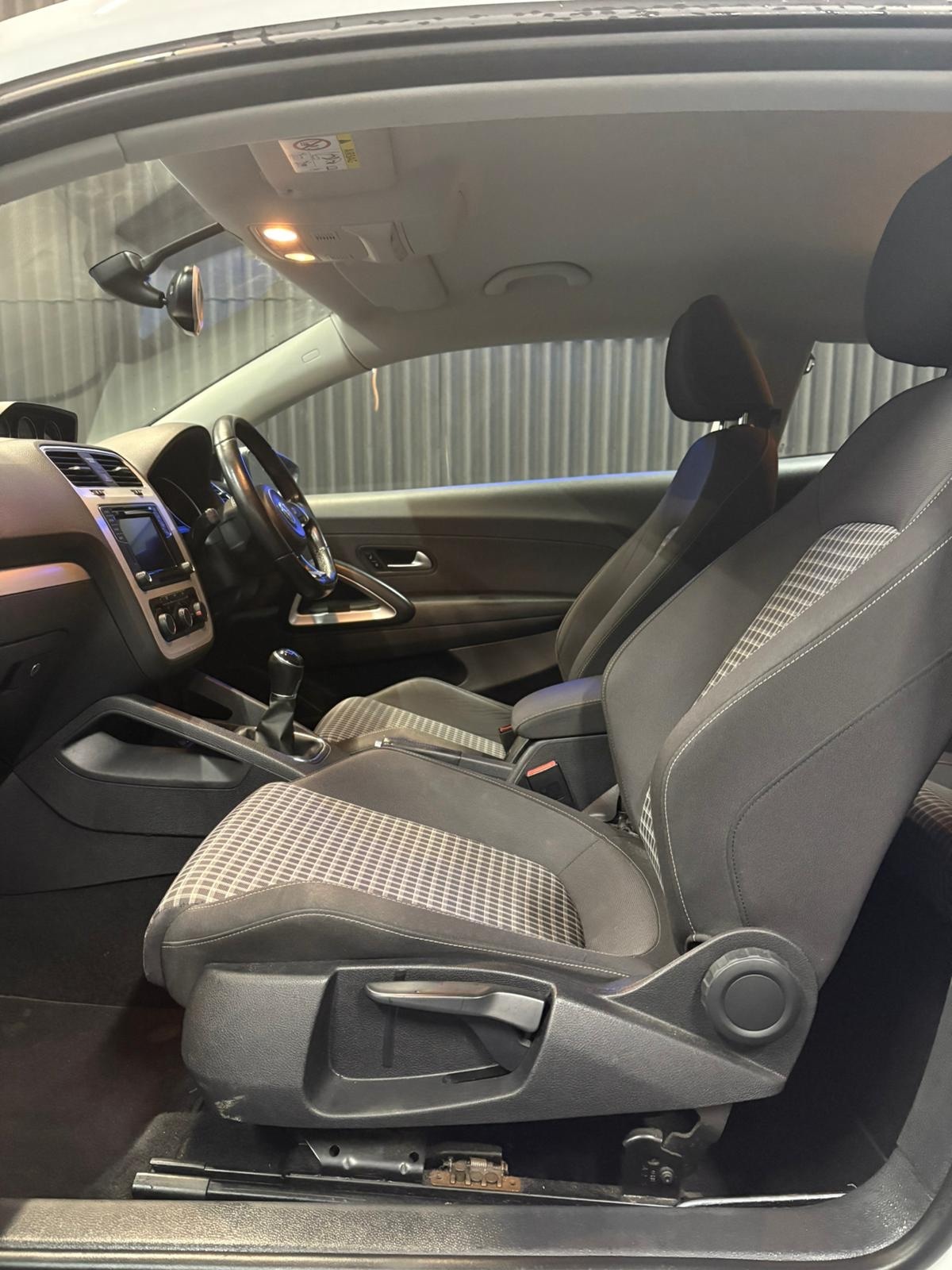 Used Volkswagen Scirocco 2016 for sale - 77118883: Photo 13