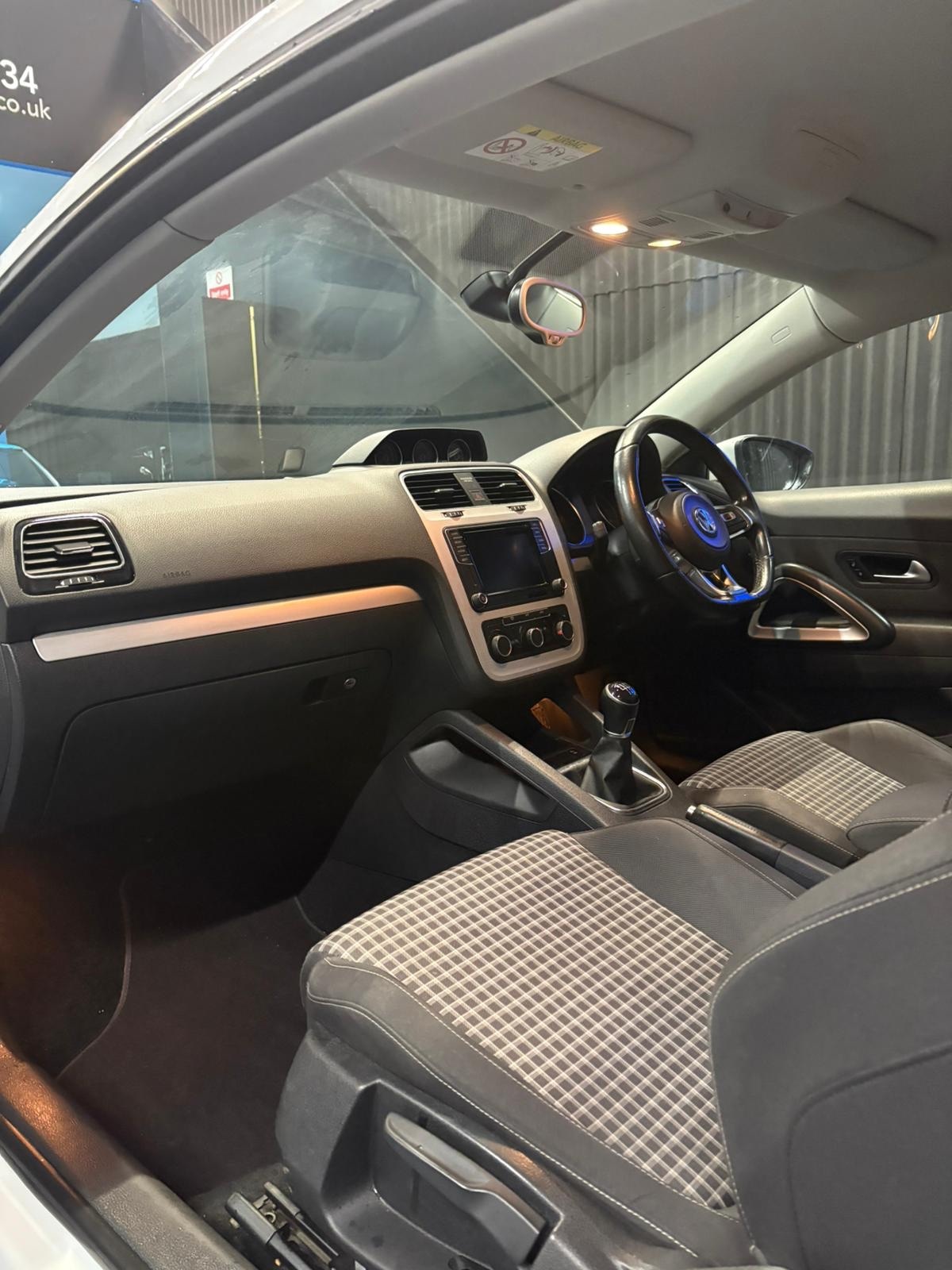 Used Volkswagen Scirocco 2016 for sale - 77118883: Photo 14