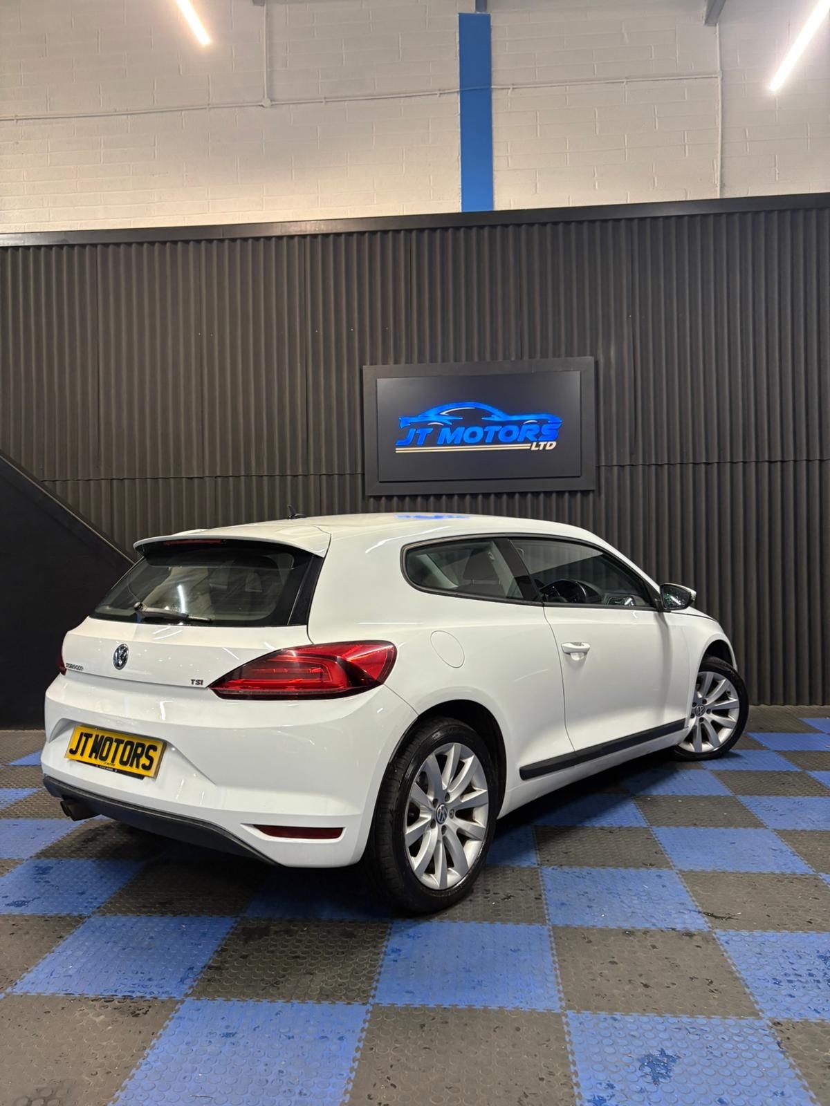 Used Volkswagen Scirocco 2016 for sale - 77118883: Photo 8