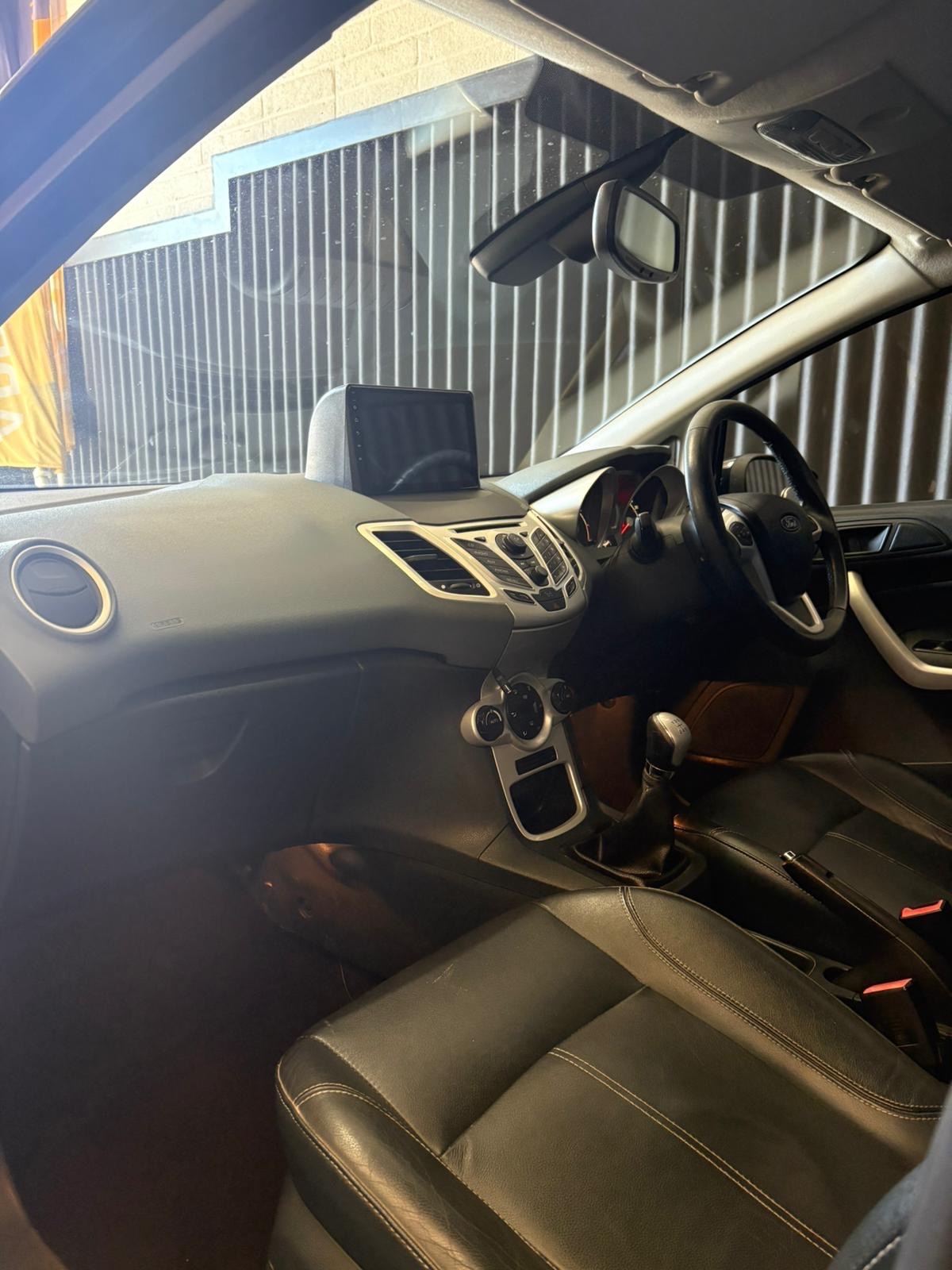 Used Ford Fiesta 2009 for sale - 76397264: Photo 14