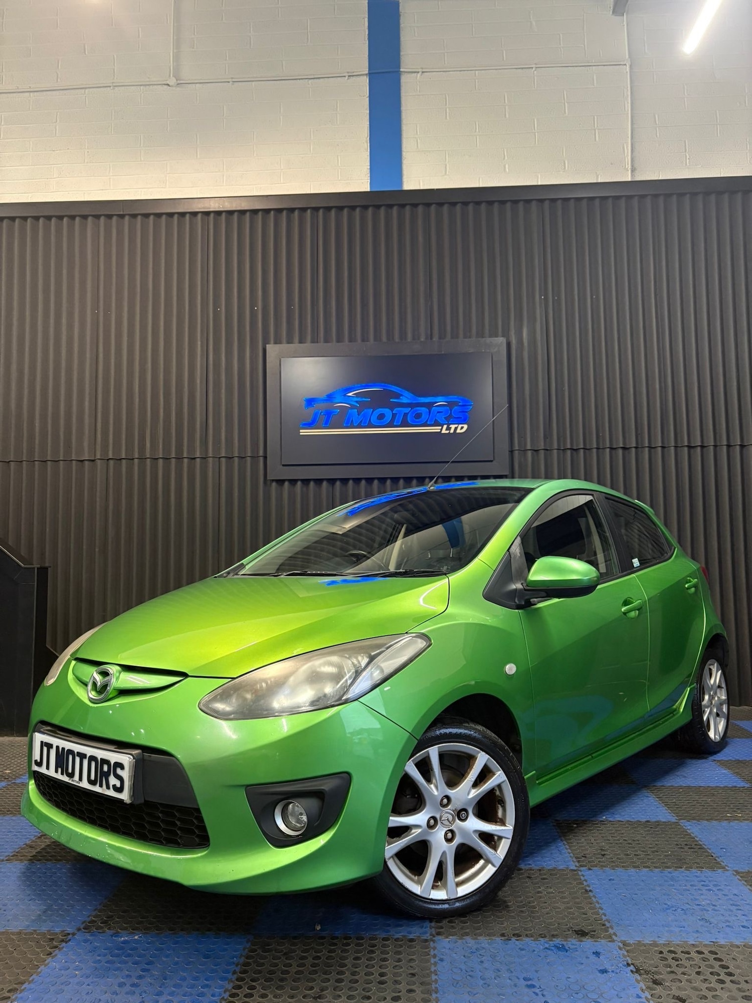 Used Mazda Mazda2 2008 for sale - 77118900: Photo 3