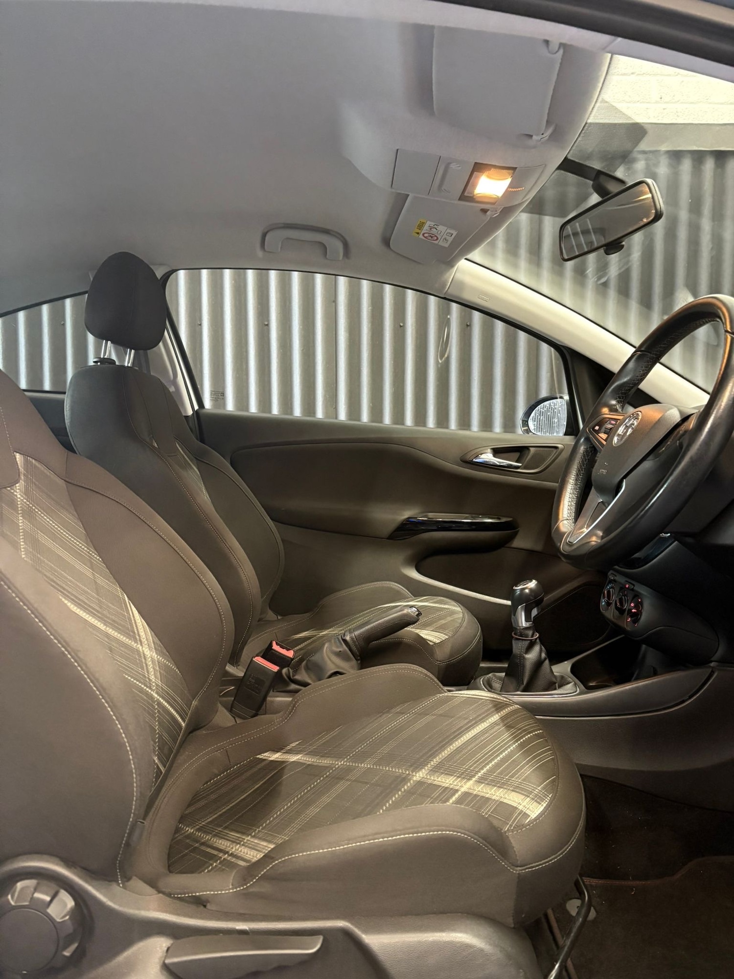 Used Vauxhall Corsa 2015 for sale - 76831250: Photo 10