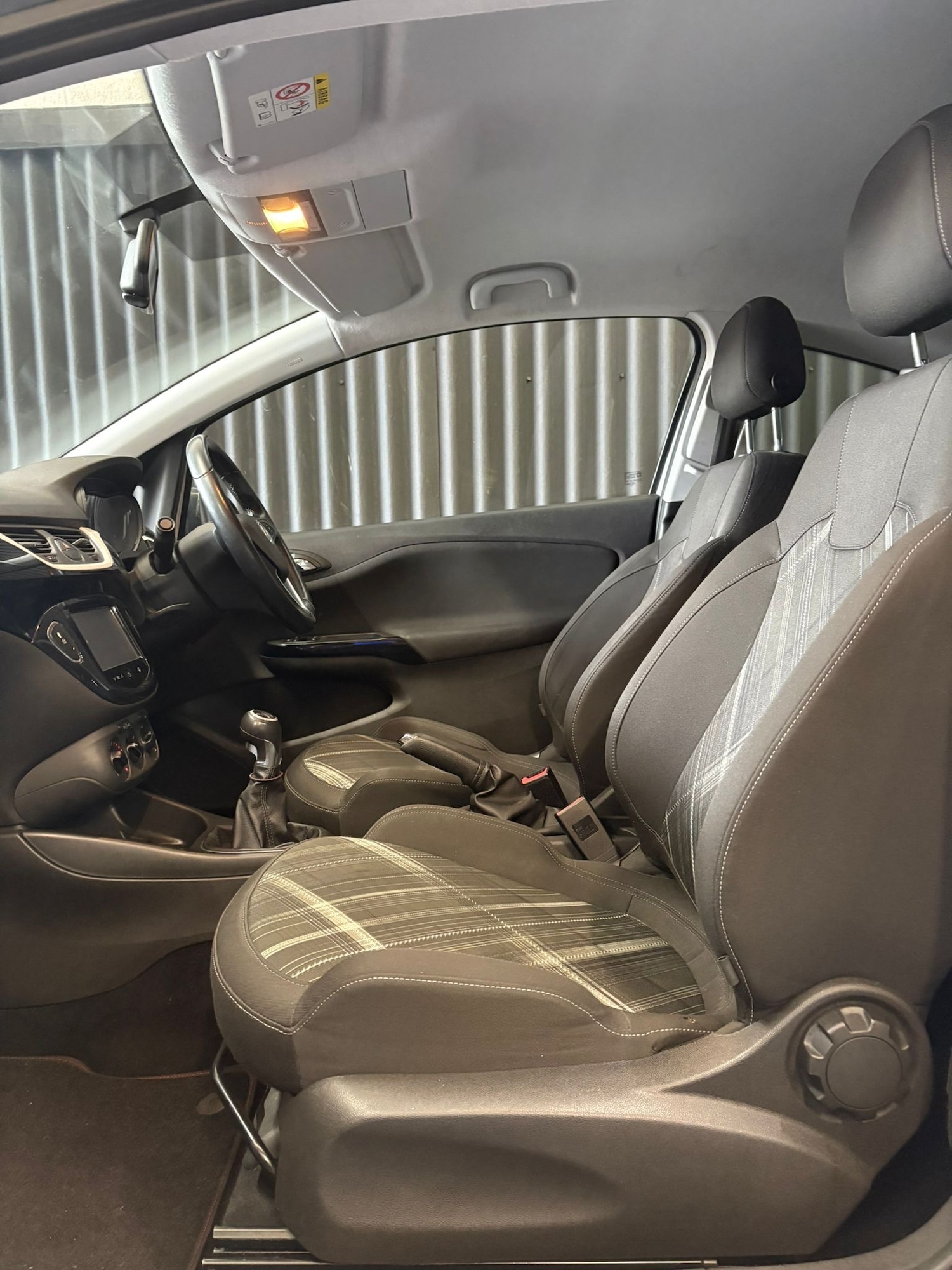 Used Vauxhall Corsa 2015 for sale - 76831250: Photo 14