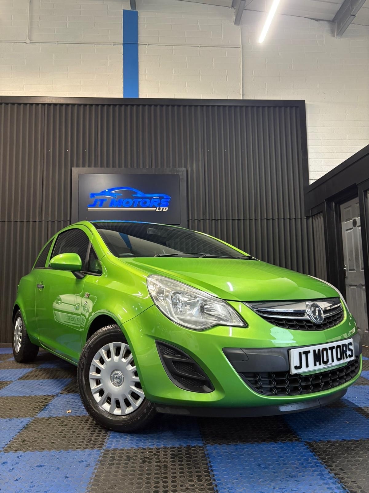 Used Vauxhall Corsa 2013 for sale - 76740801: Photo 1
