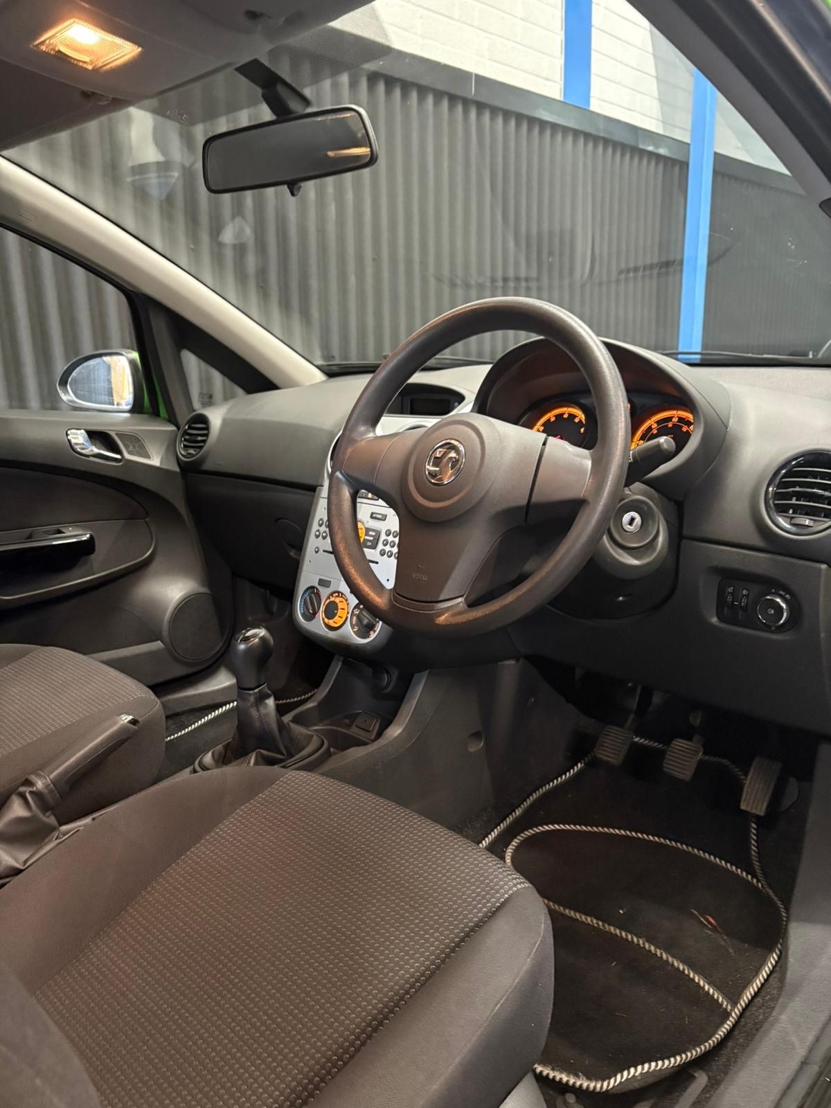 Used Vauxhall Corsa 2013 for sale - 76740801: Photo 9