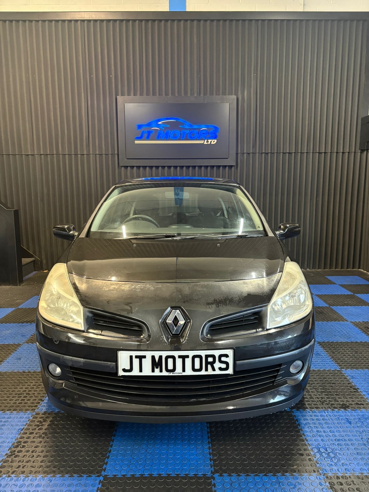 Used Renault Clio 2008 for sale - 77170627: Photo 2