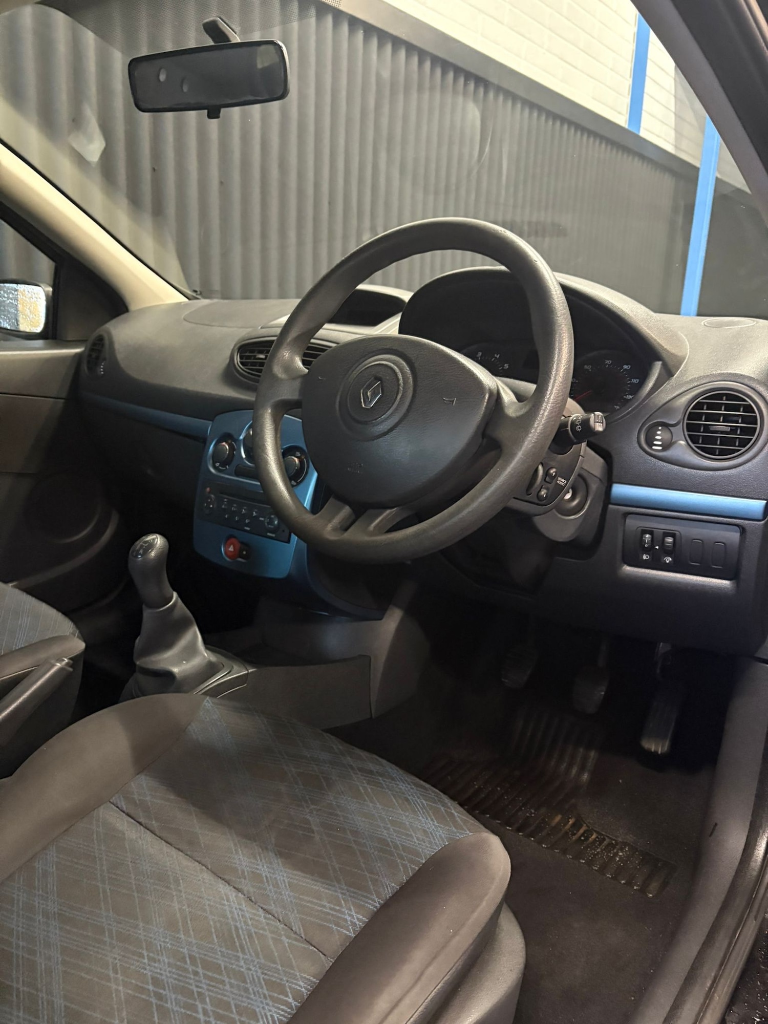 Used Renault Clio 2008 for sale - 77170627: Photo 9