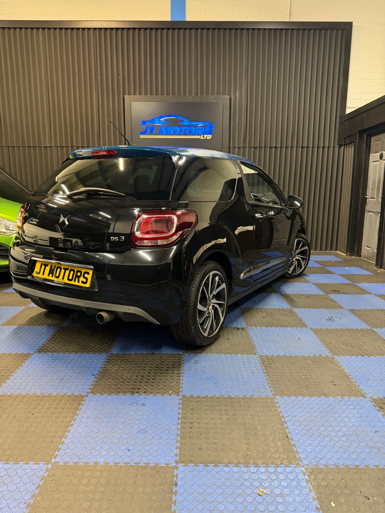 Used DS Automobiles DS 3 2016 for sale - 76923988: Photo 8