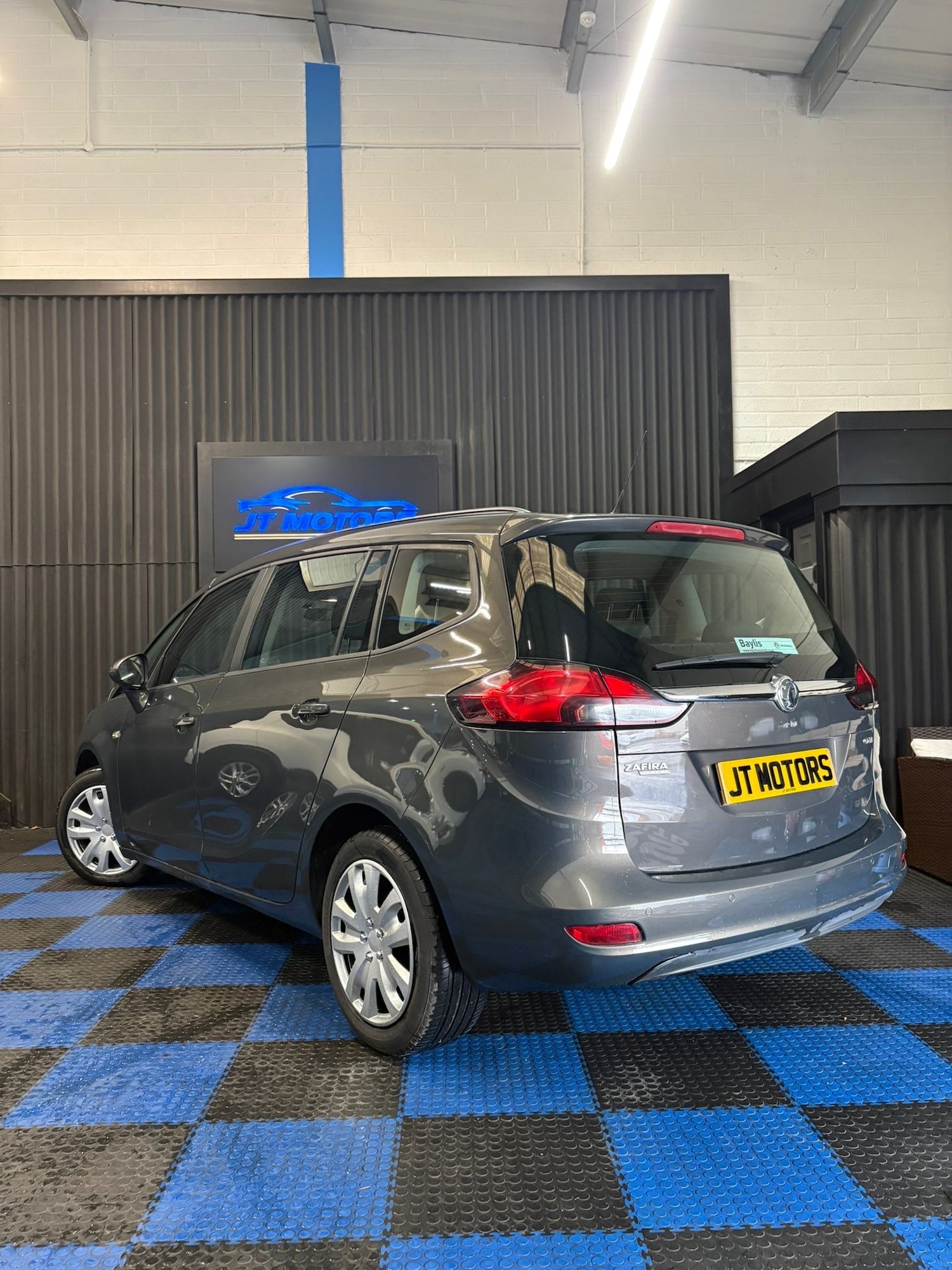 Used Vauxhall Zafira 2015 for sale - 77462288: Photo 6