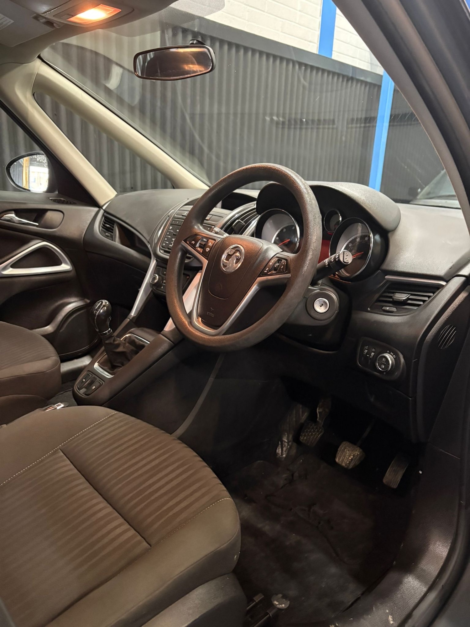 Used Vauxhall Zafira 2015 for sale - 77462288: Photo 9