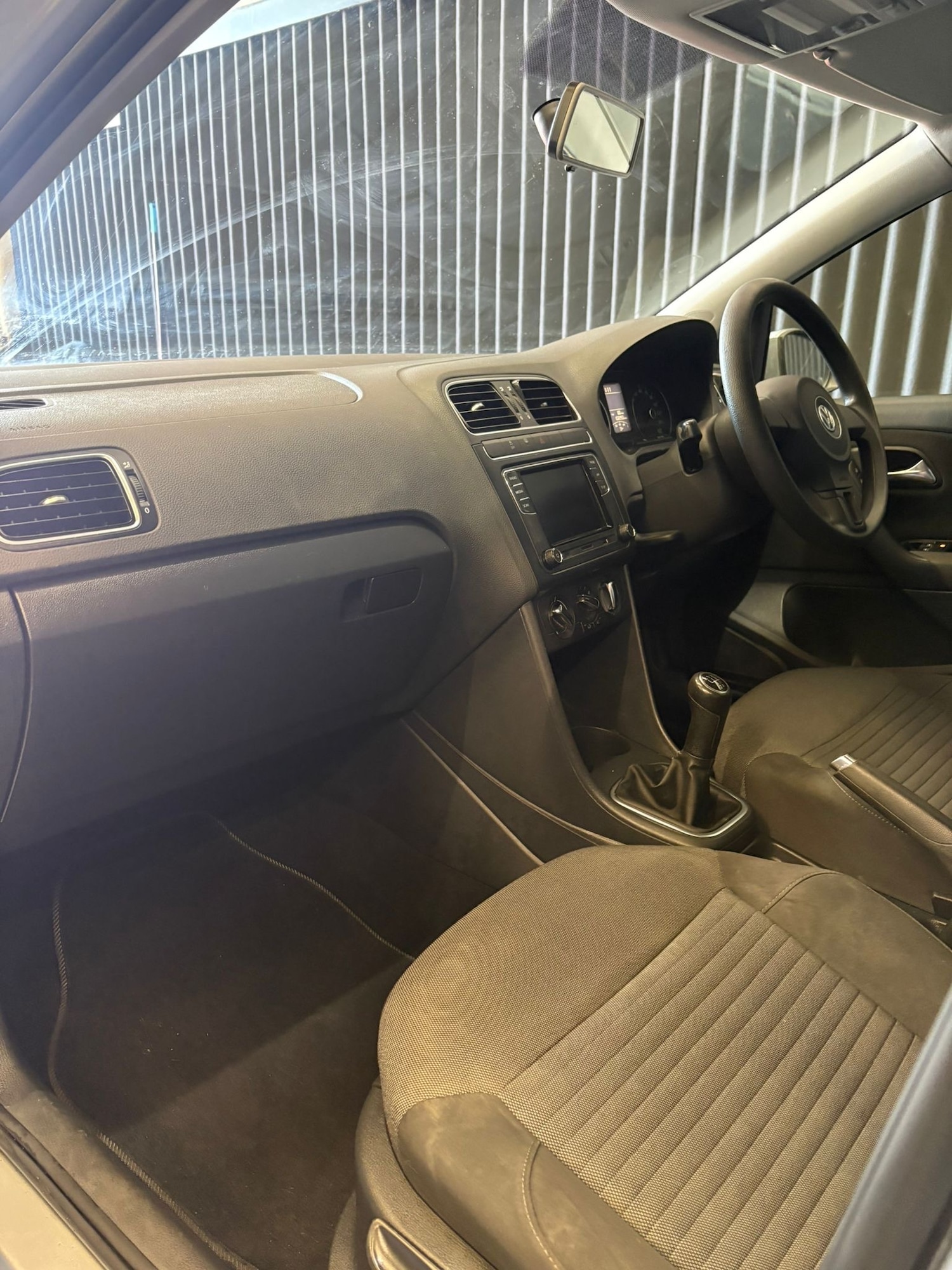 Used Volkswagen Polo 2011 for sale - 78167949: Photo 12