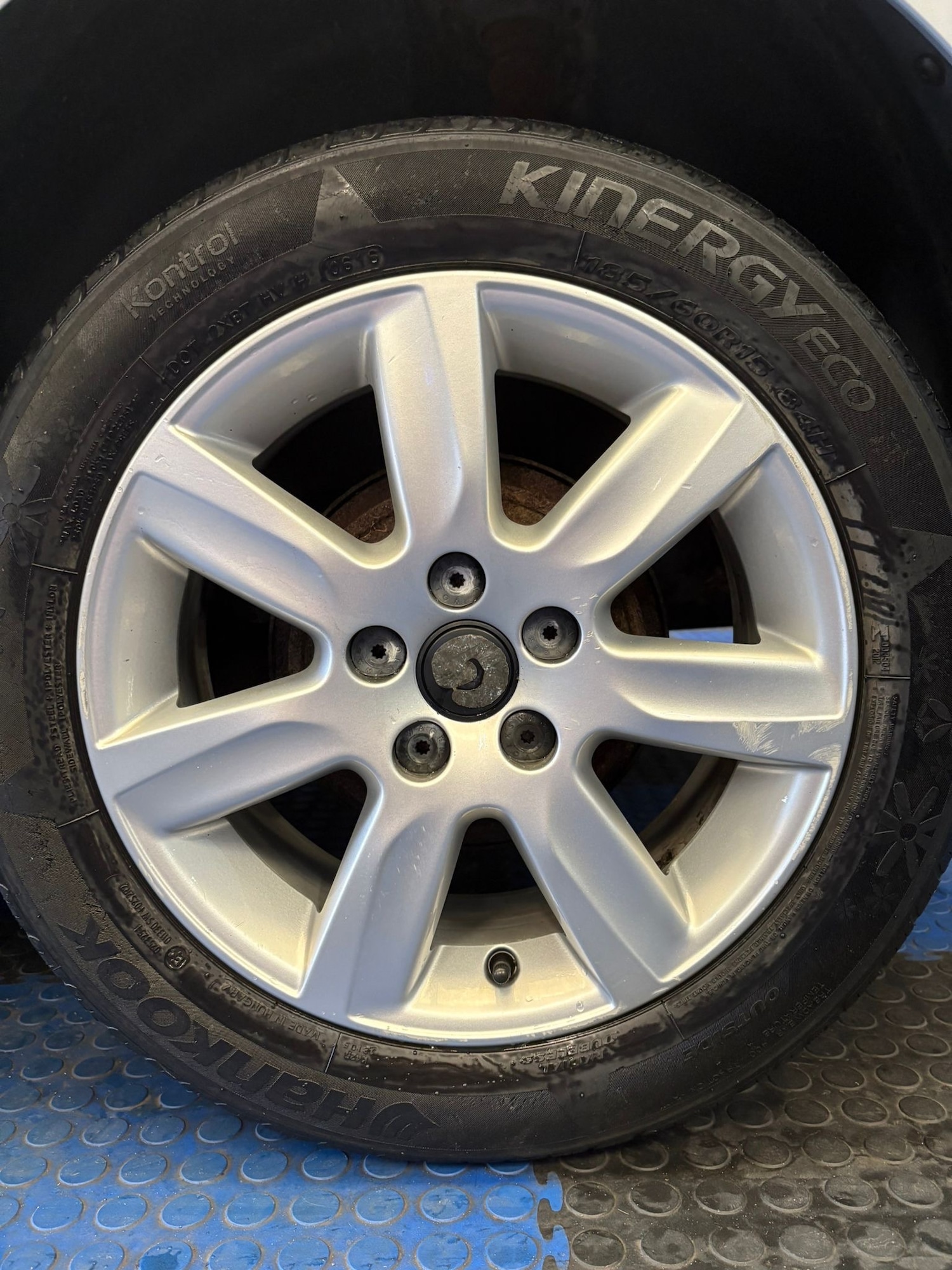 Used Volkswagen Polo 2011 for sale - 78167949: Photo 20