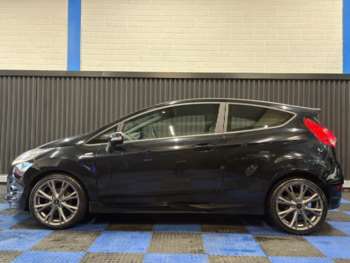 Used Ford Fiesta 2016 for sale - 74027981: Photo