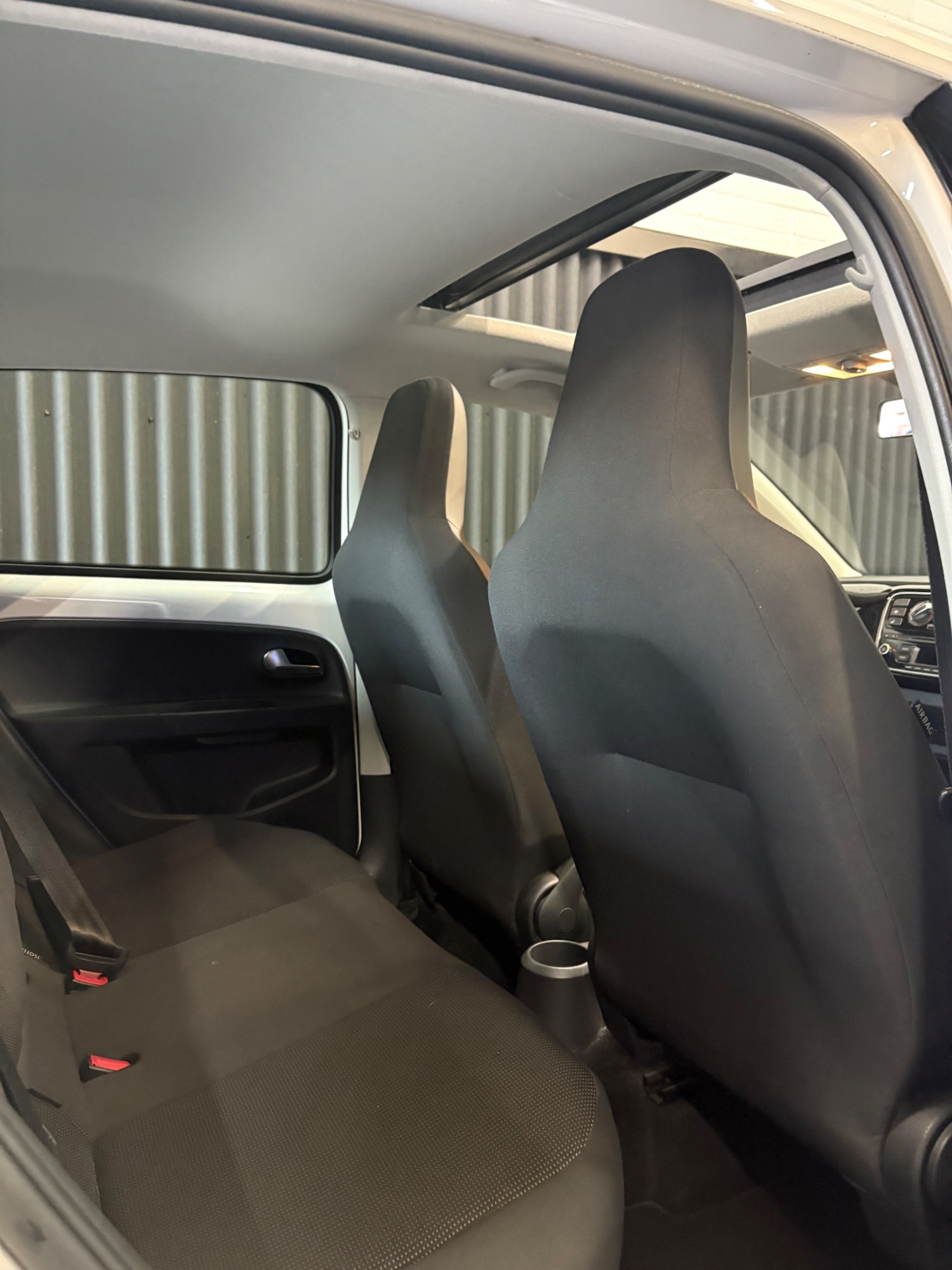 Used Volkswagen up! 2014 for sale - 76404524: Photo 12