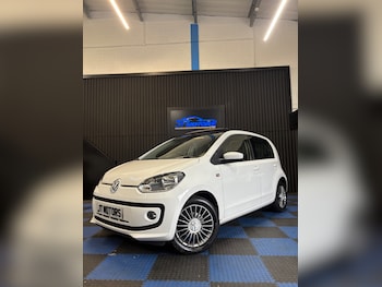 Used Volkswagen up! 2014 for sale - 76404524: Photo