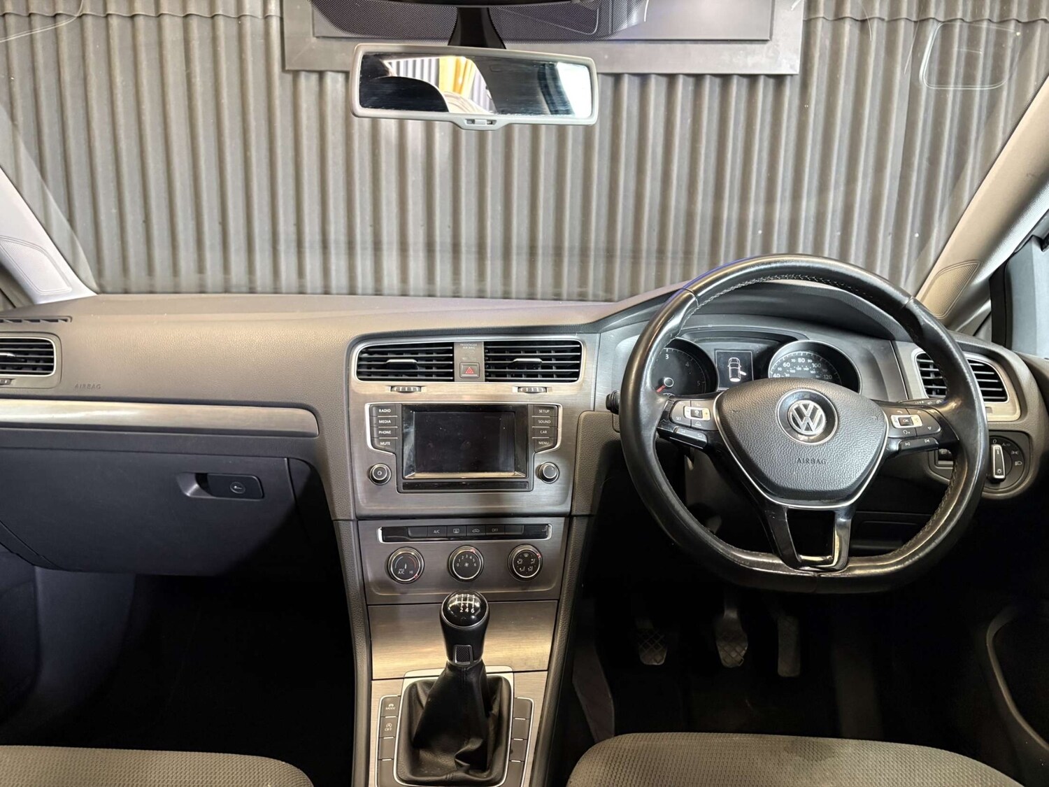 Used Volkswagen Golf 2013 for sale - 77962490: Photo 17