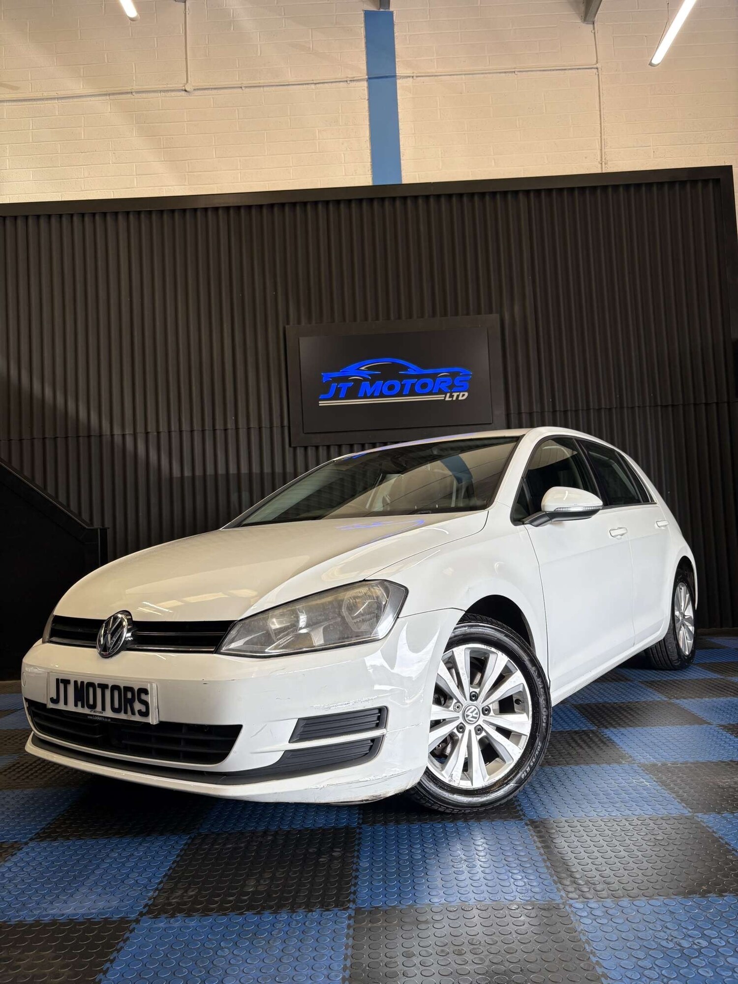Used Volkswagen Golf 2013 for sale - 77962490: Photo 3