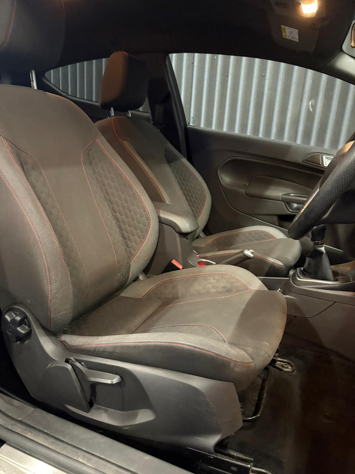 Used Ford Fiesta 2017 for sale - 76426326: Photo 11