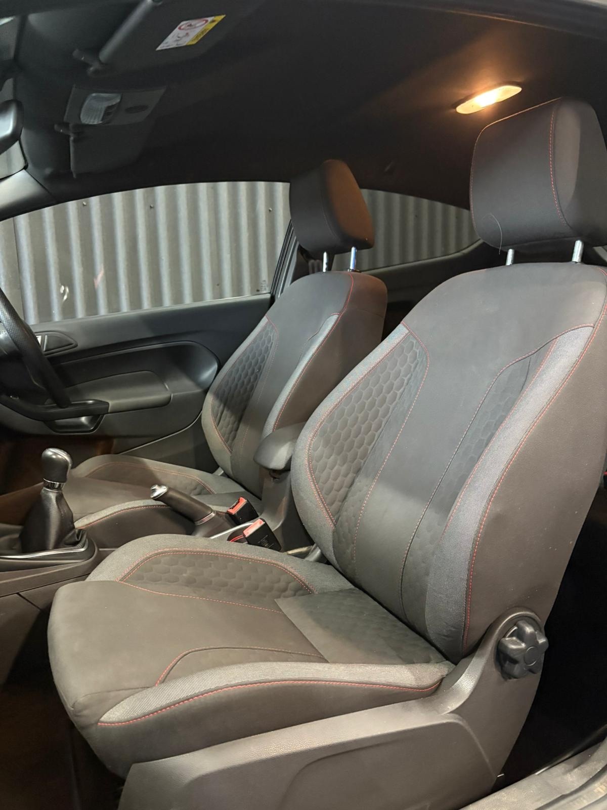 Used Ford Fiesta 2017 for sale - 76426326: Photo 14