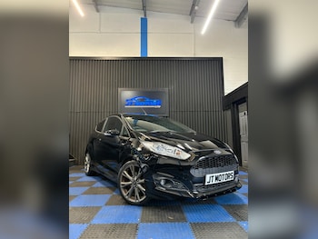 Used Ford Fiesta 2017 for sale - 76426326: Photo