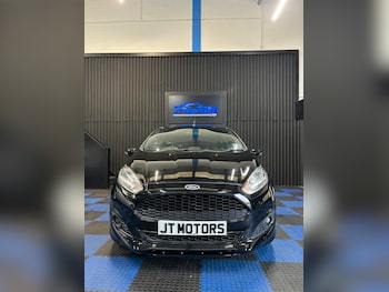 Used Ford Fiesta 2017 for sale - 76426326: Photo