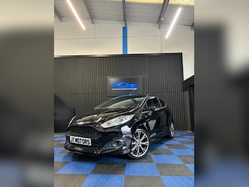 Used Ford Fiesta 2017 for sale - 76426326: Photo