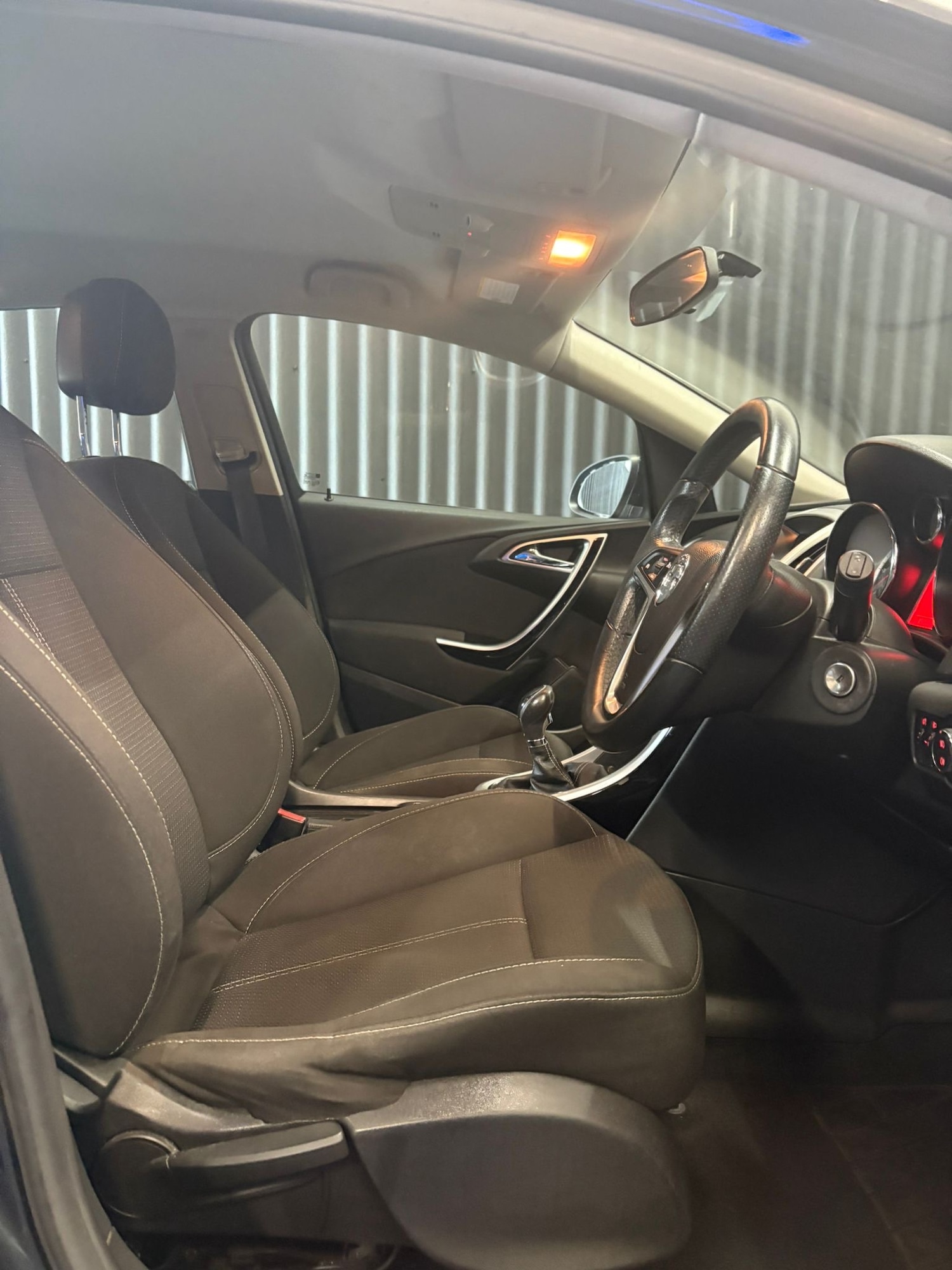 Used Vauxhall Astra 2012 for sale - 76559590: Photo 11