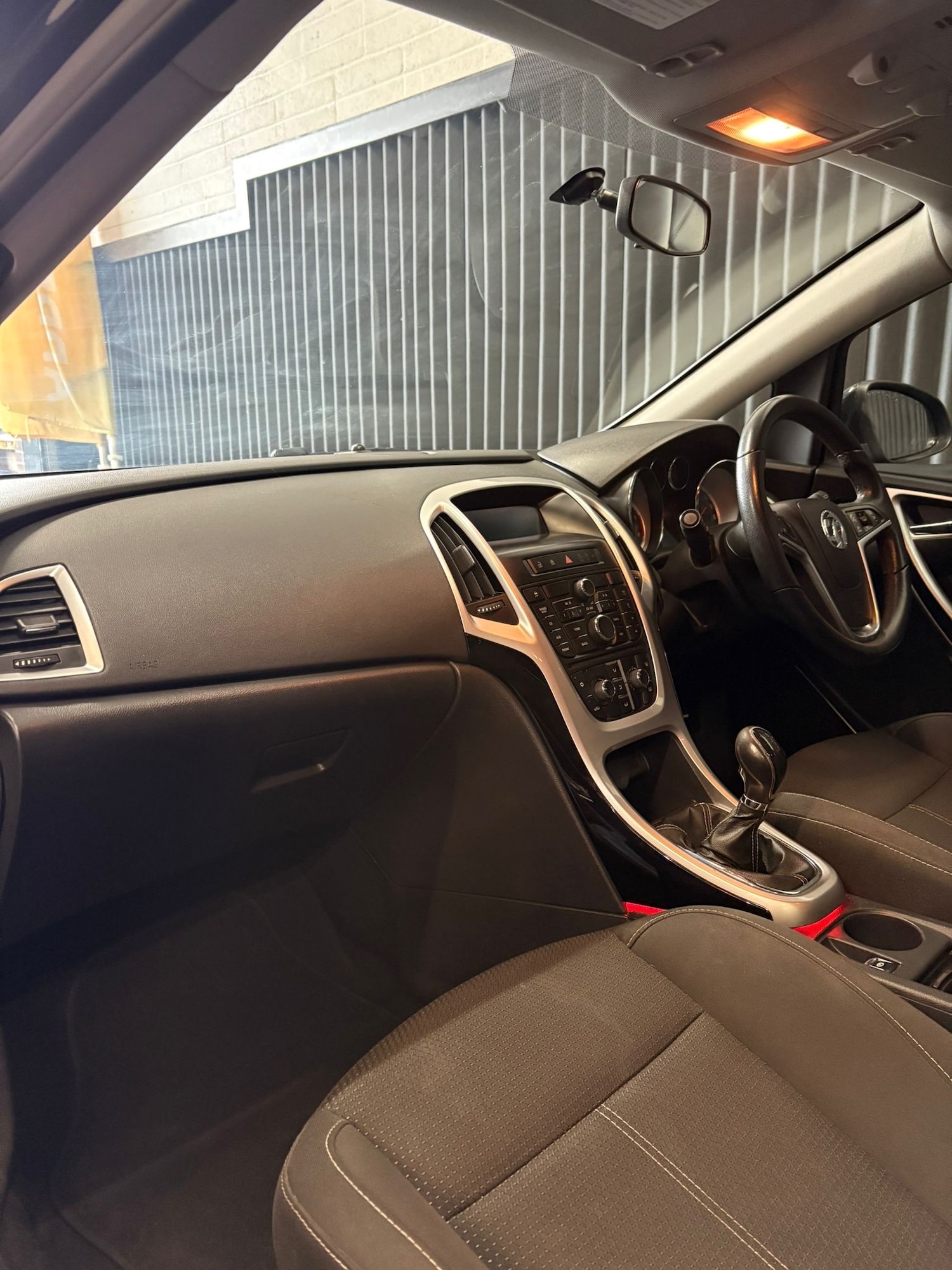 Used Vauxhall Astra 2012 for sale - 76559590: Photo 13