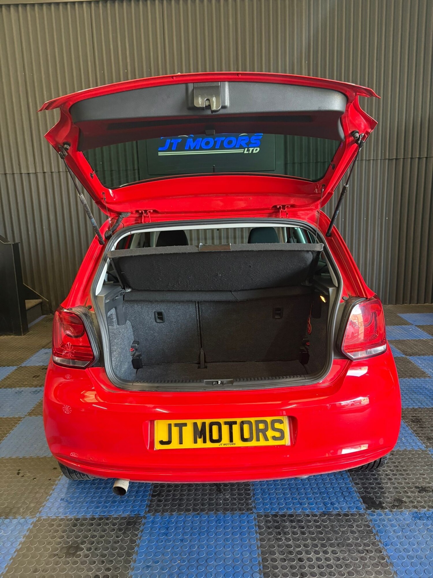 Used Volkswagen Polo 2012 for sale - 78167839: Photo 20