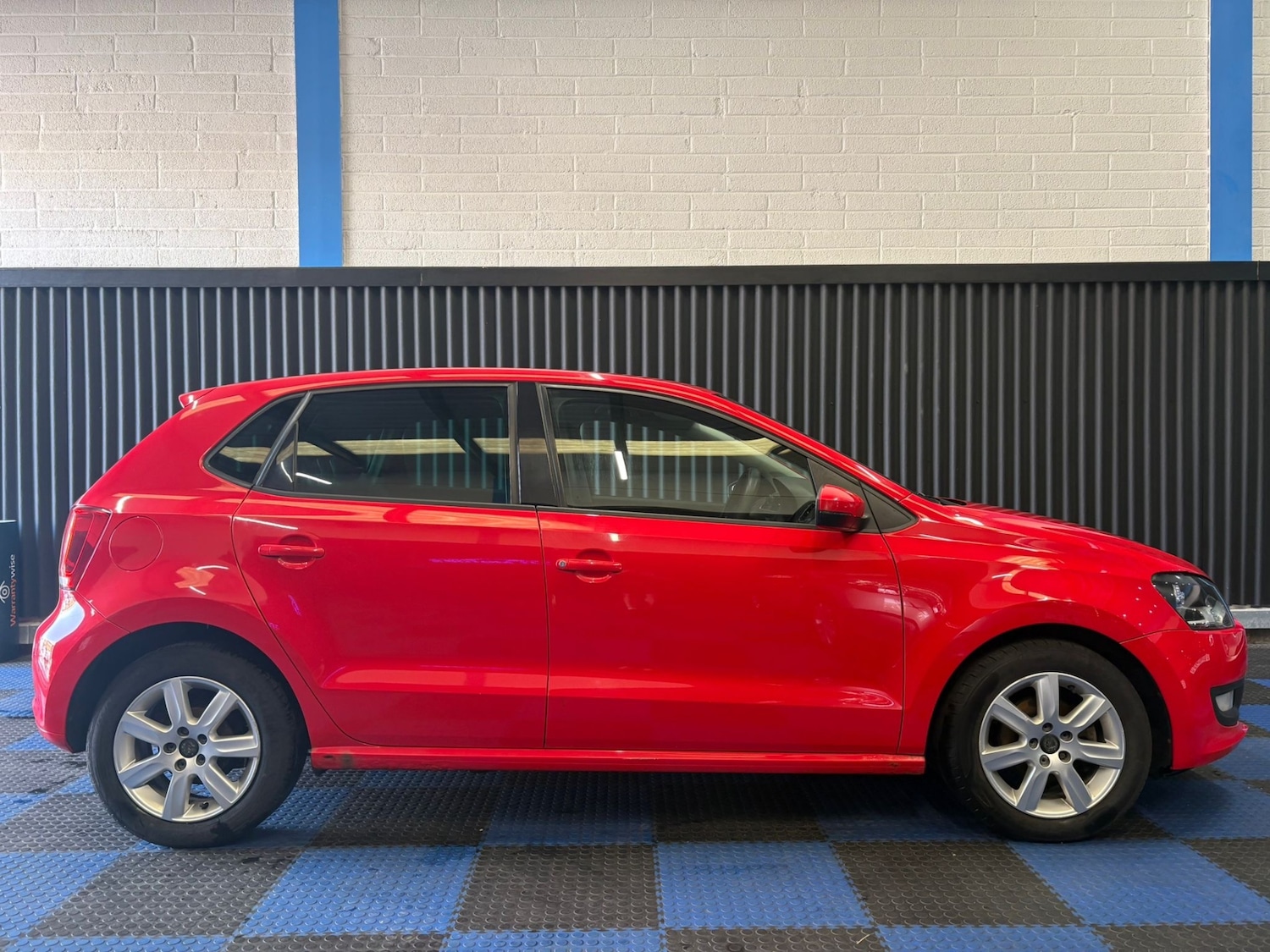 Used Volkswagen Polo 2012 for sale - 78167839: Photo 5