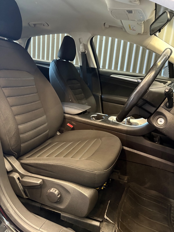Used Ford Mondeo 2017 for sale - 76115281: Photo 11