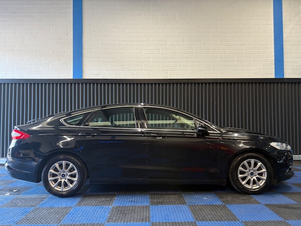 Used Ford Mondeo 2017 for sale - 76115281: Photo 5