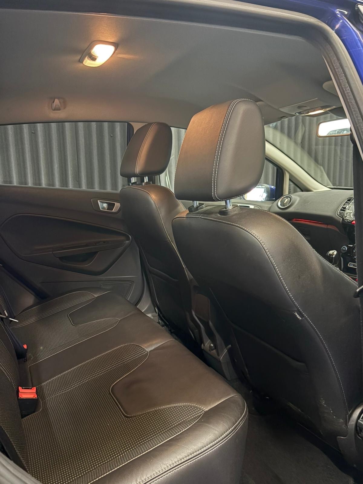 Used Ford Fiesta 2015 for sale - 77508245: Photo 17