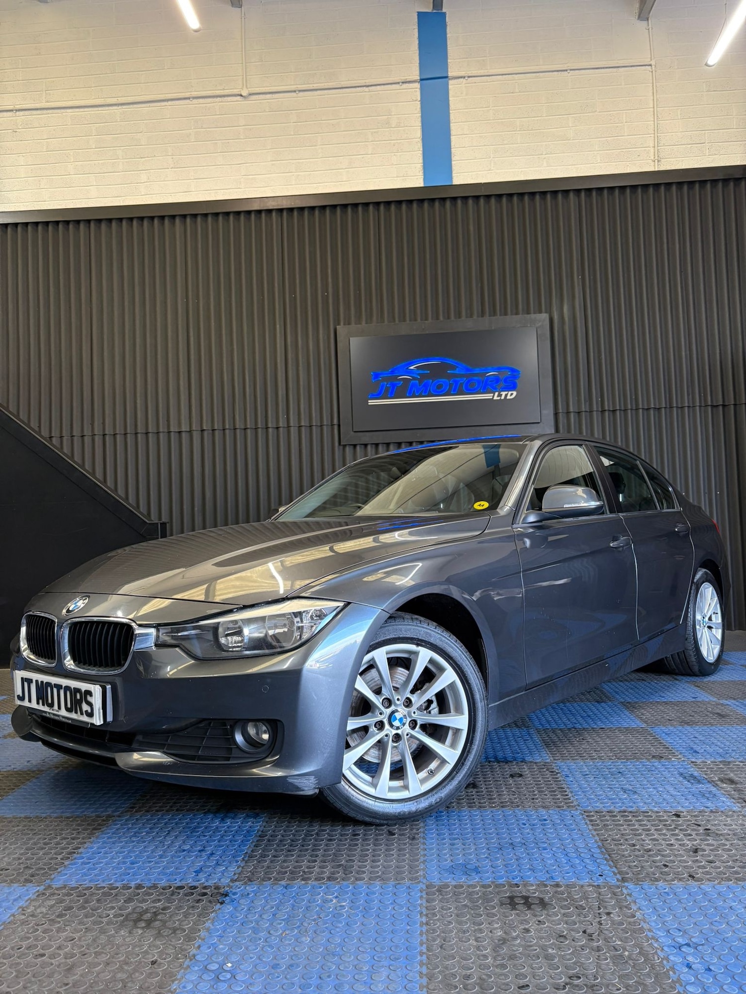 Used BMW 3 Series 2014 for sale - 78010900: Photo 3