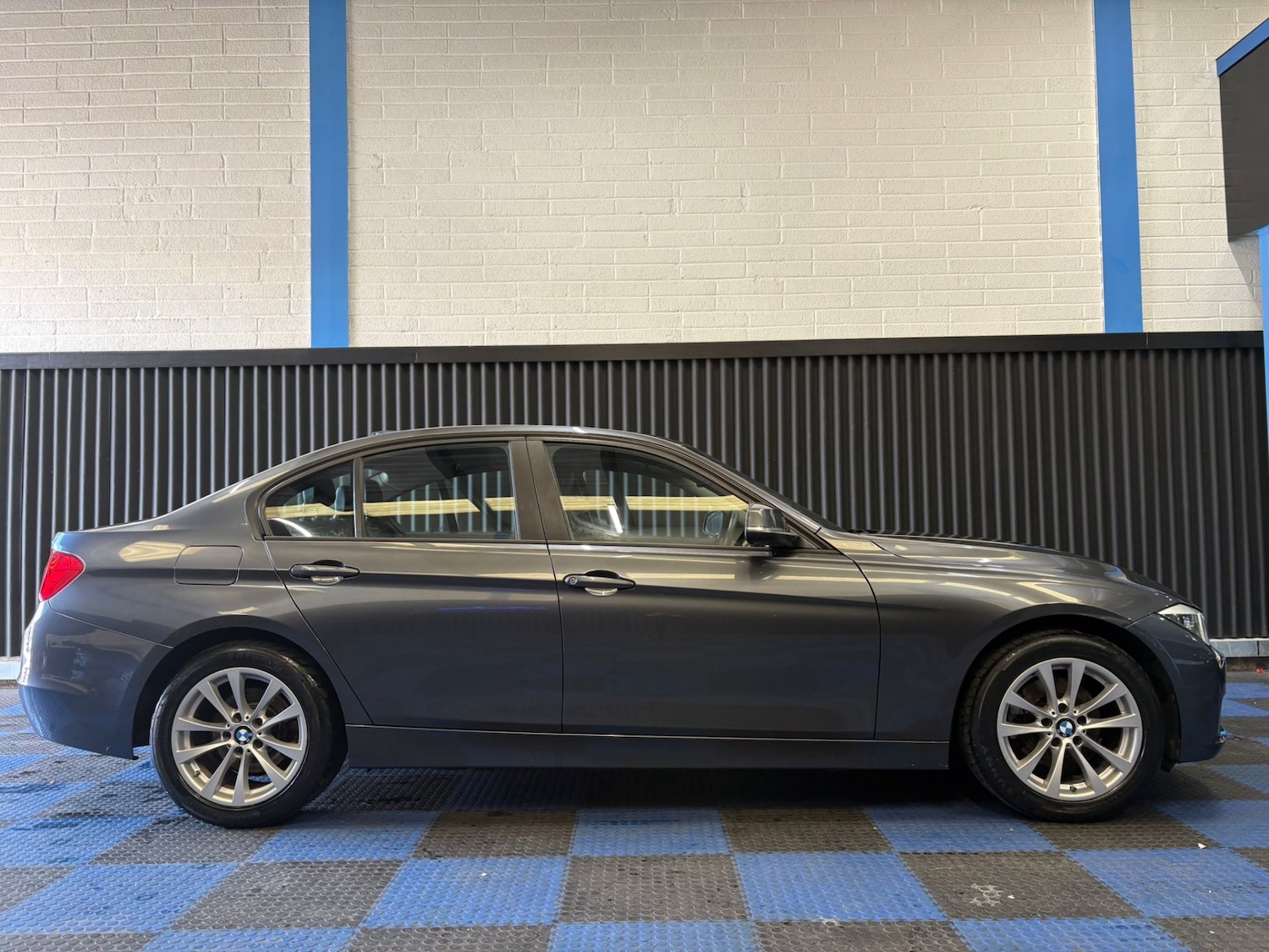 Used BMW 3 Series 2014 for sale - 78010900: Photo 4