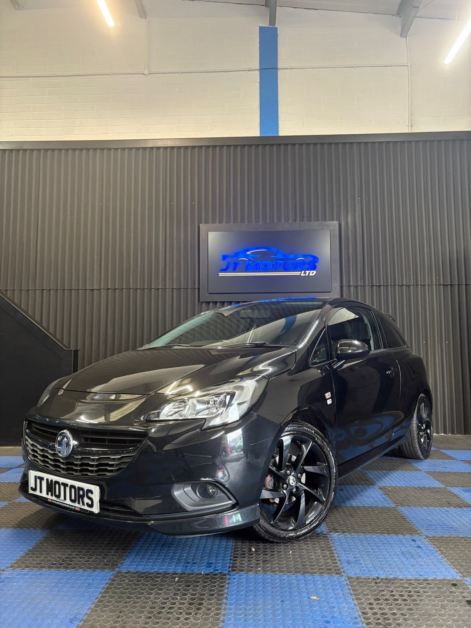 Used Vauxhall Corsa 2017 for sale - 77119540: Photo 3