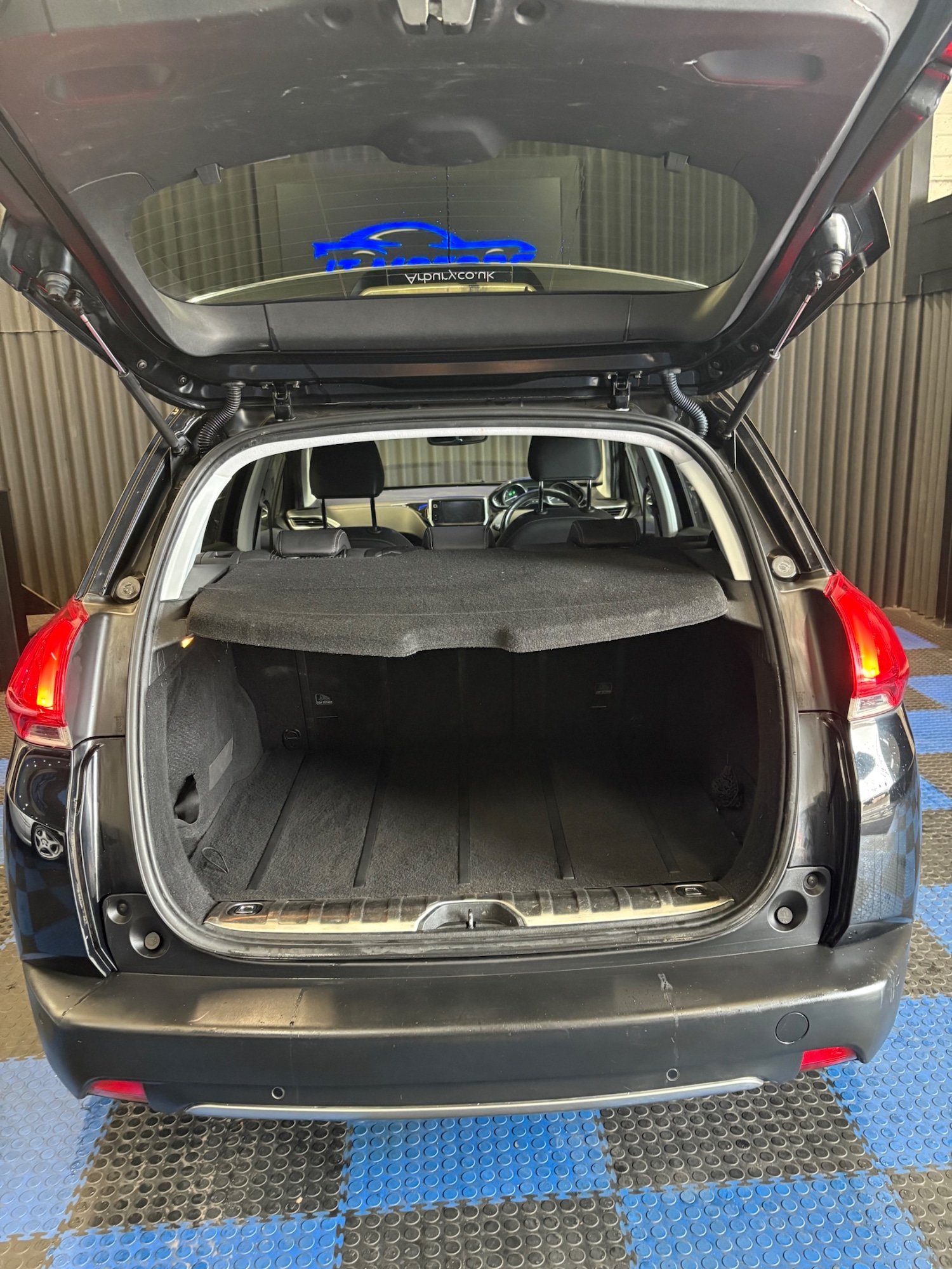 Vehicle 21