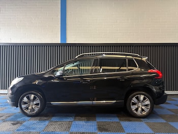 Used Peugeot 2008 2015 for sale - 75736763: Photo
