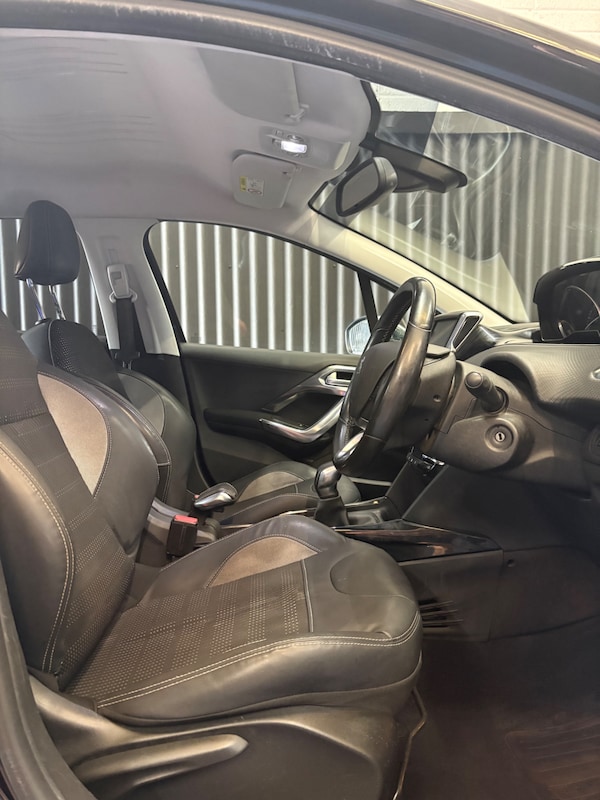 Used Peugeot 2008 2015 for sale - 75997221: Photo 10