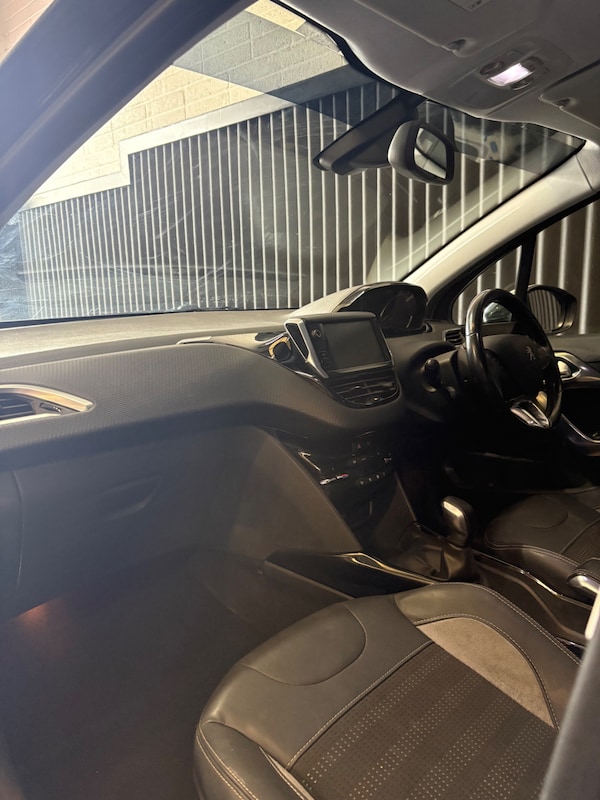 Used Peugeot 2008 2015 for sale - 75997221: Photo 14