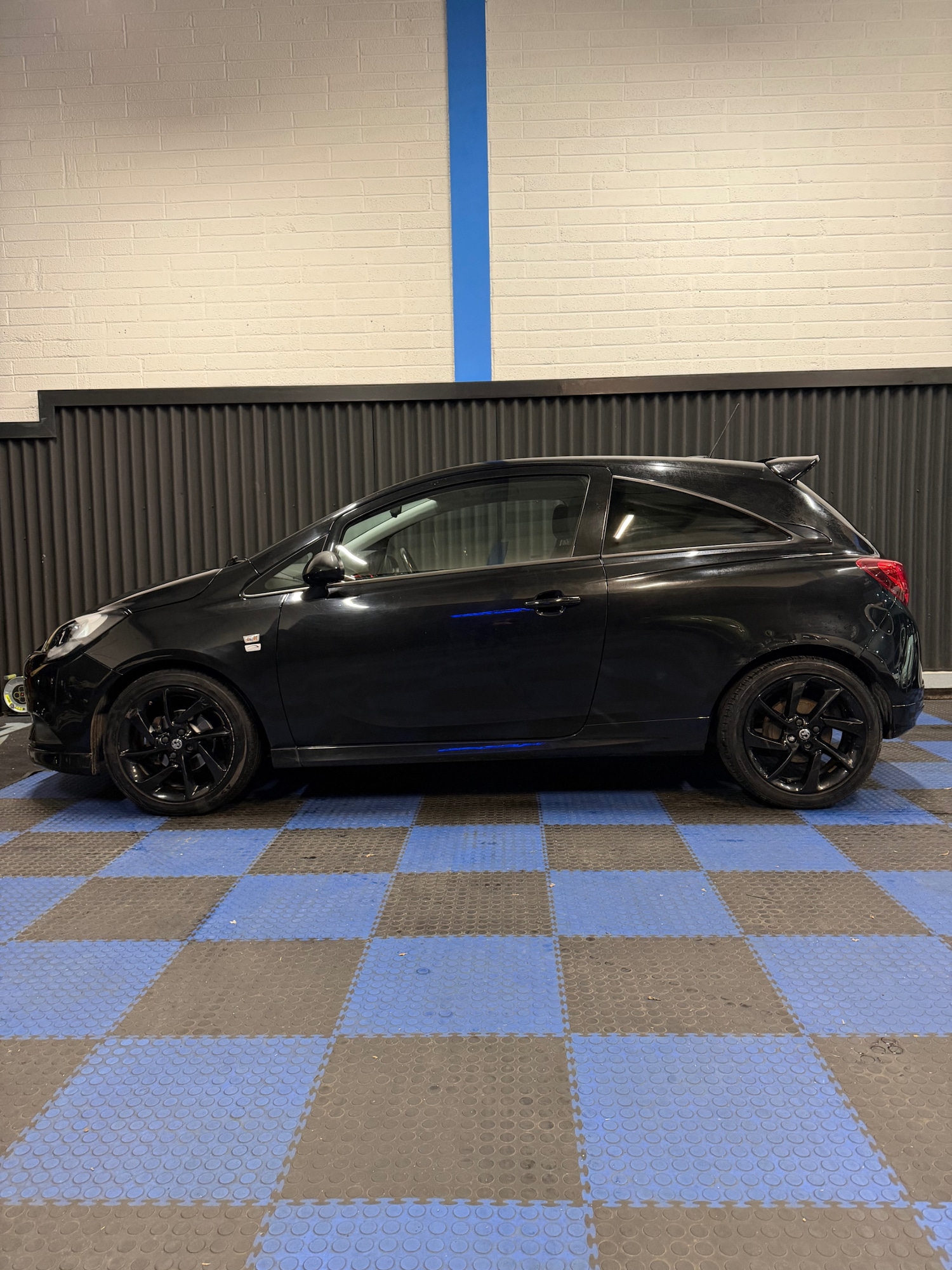 Used Vauxhall Corsa 2017 for sale - 76923809: Photo 4