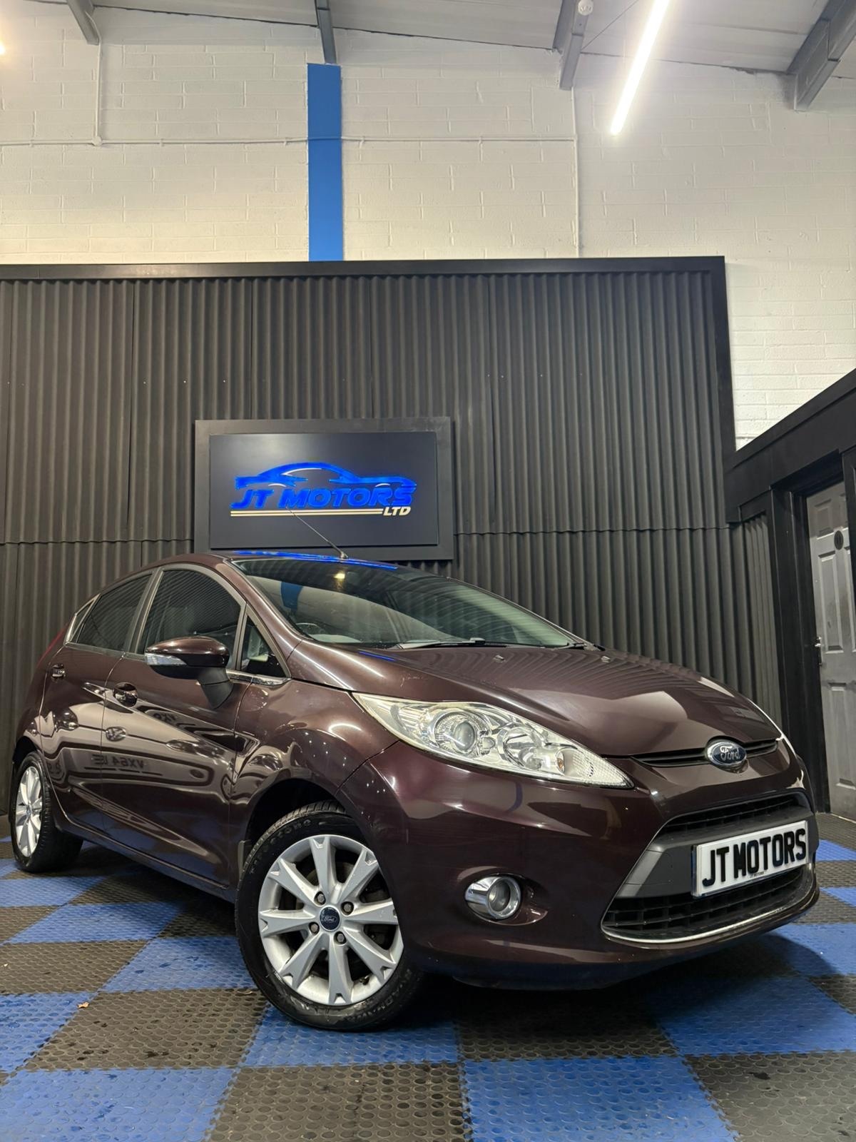 Used Ford Fiesta 2010 for sale - 76740951: Photo 1