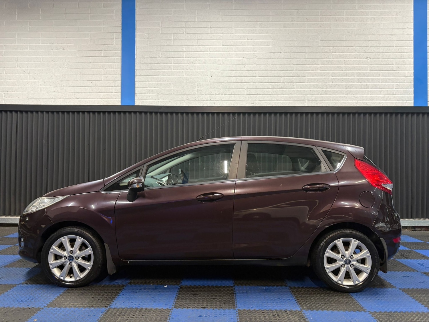 Used Ford Fiesta 2010 for sale - 76740951: Photo 5