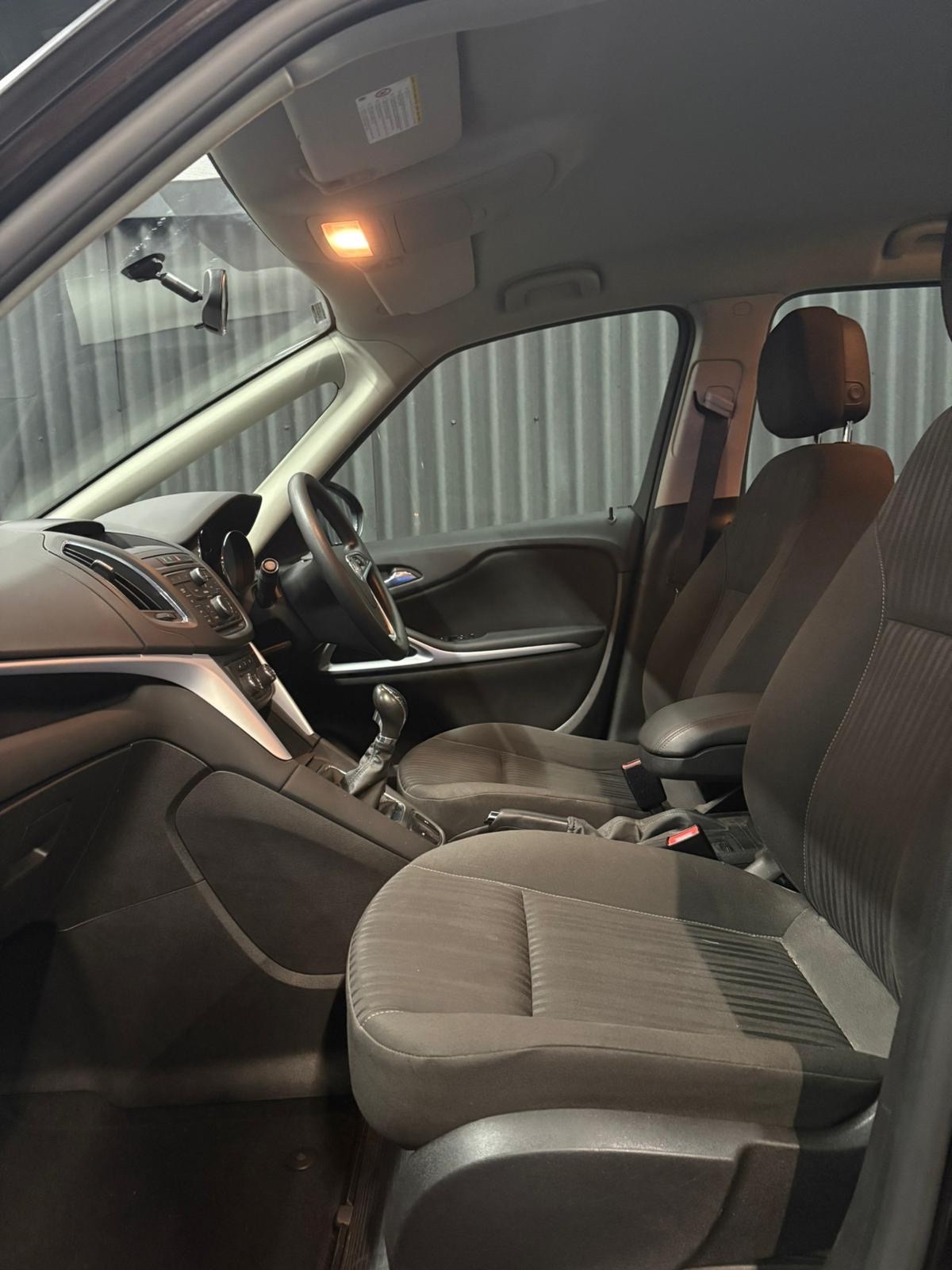 Used Vauxhall Zafira 2014 for sale - 76656311: Photo 11