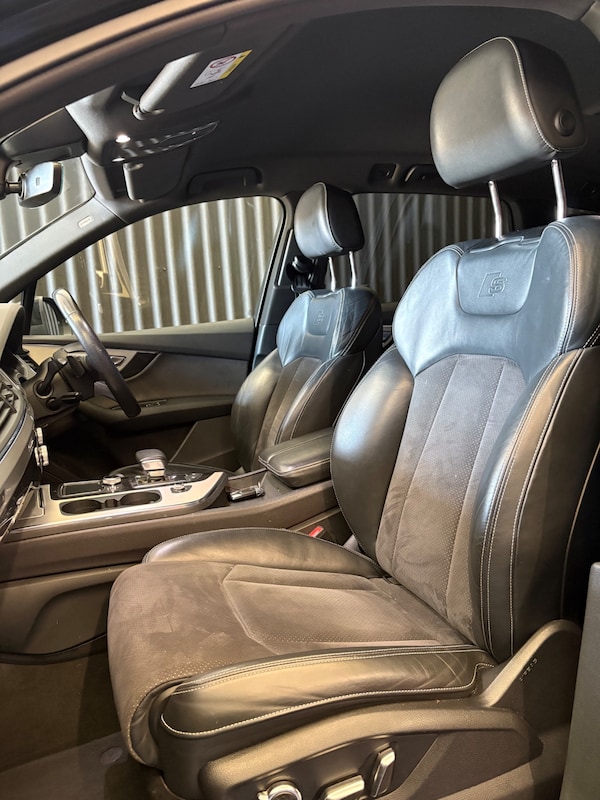 Used Audi Q7 2017 for sale - 76114511: Photo 16