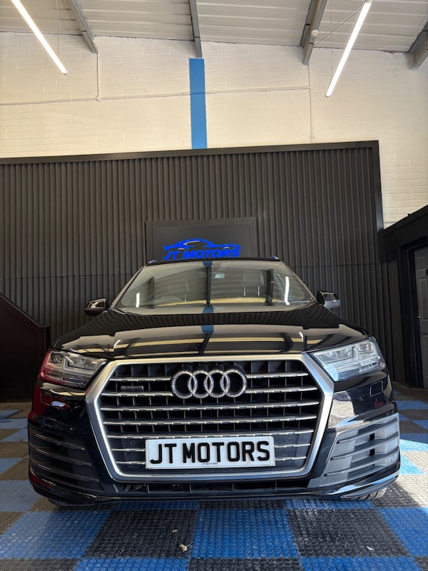 Used Audi Q7 2017 for sale - 76114511: Photo 2