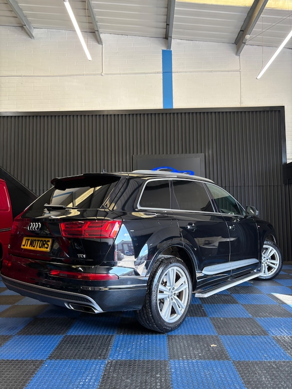 Used Audi Q7 2017 for sale - 76114511: Photo 8