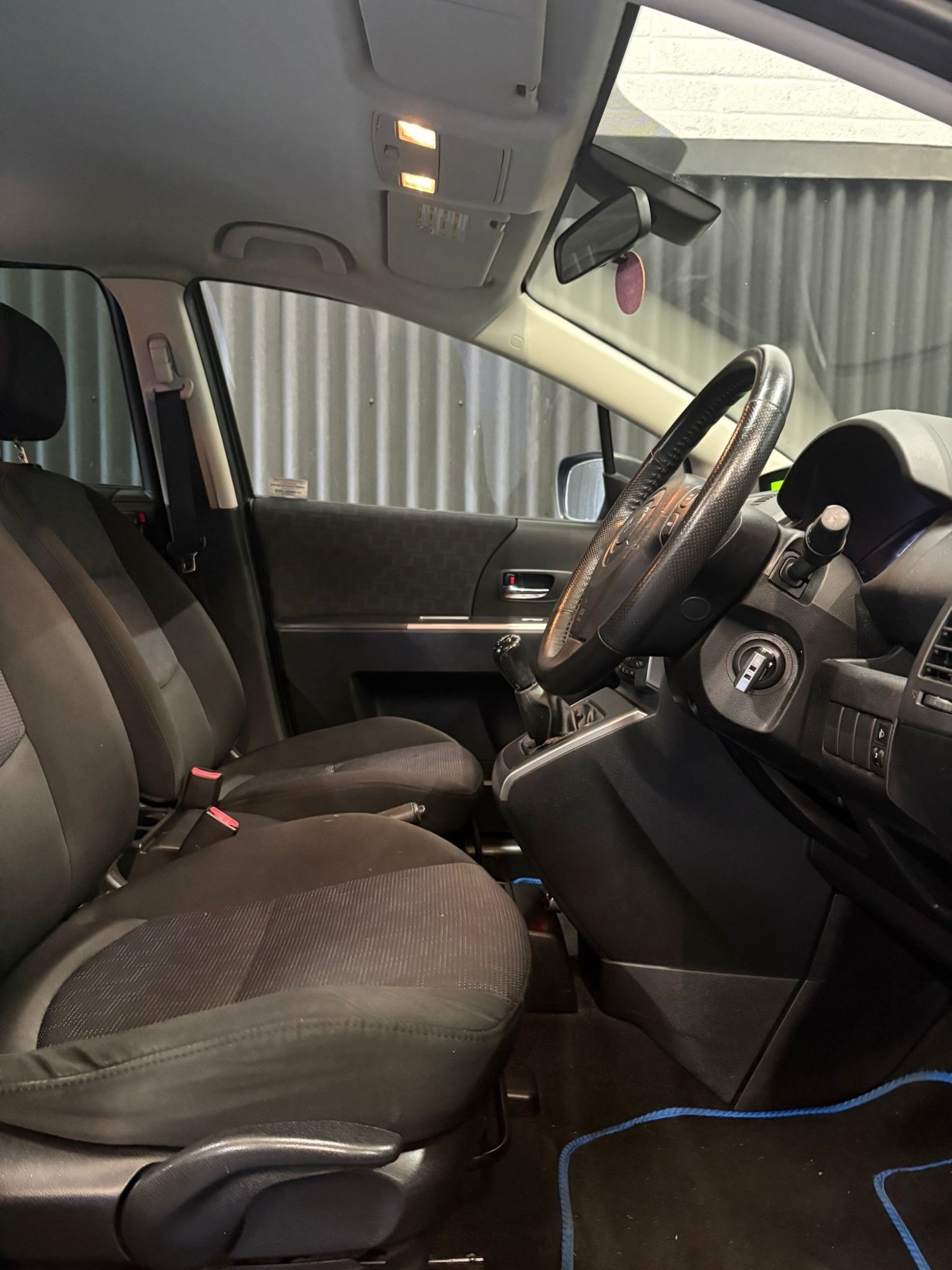 Used Mazda Mazda5 2010 for sale - 77393058: Photo 11