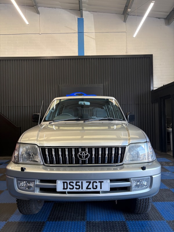 Used Toyota Landcruiser Colorado 2001 for sale - 76070621: Photo 2