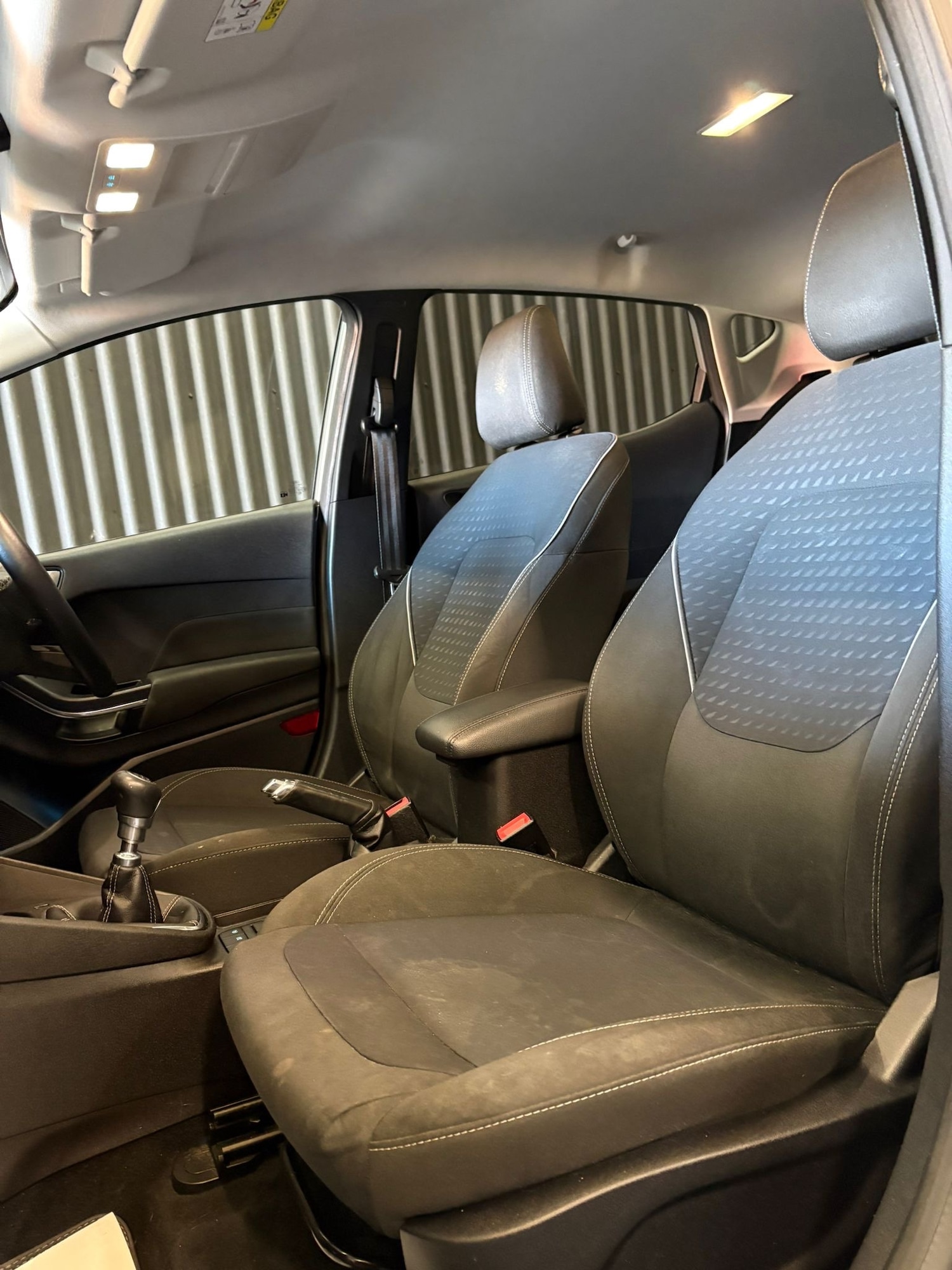 Used Ford Fiesta 2018 for sale - 78014654: Photo 12